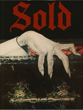 Mary Wyatt Cropped tee with Gothic Print